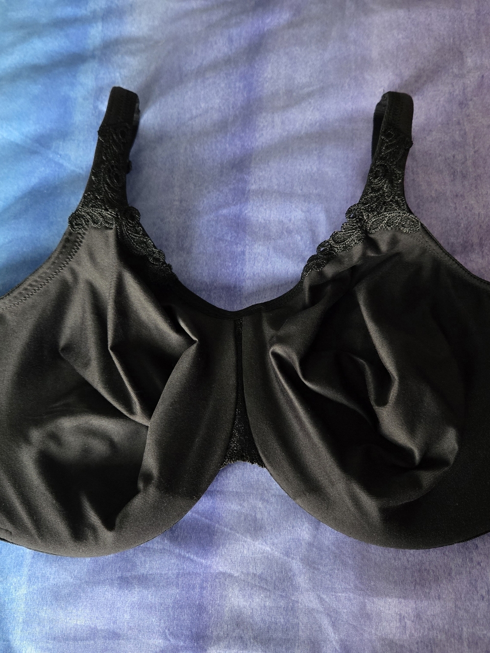 Wacoal Black Full Coverage Lace-Trim Underwire Bra Style 85814